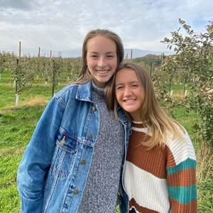 Meet your Posher, Kimberly